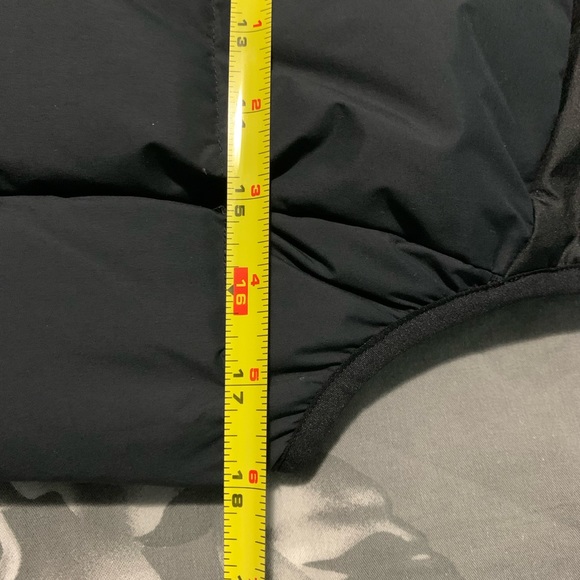 🖤Lululemon chill day vest sz6🖤 - Picture 7 of 9